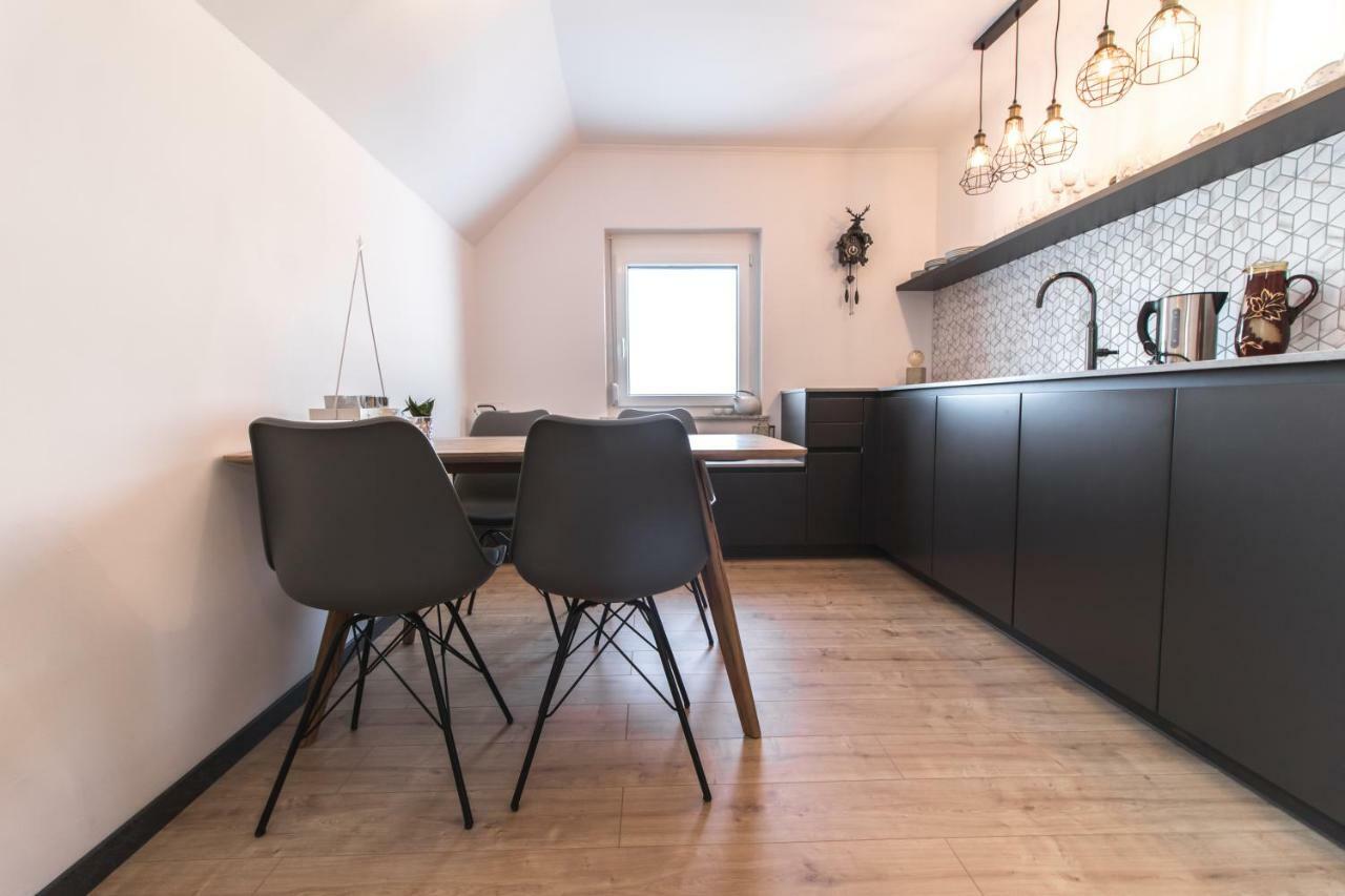 Lackenbauer Apartamento Muggenau Exterior foto