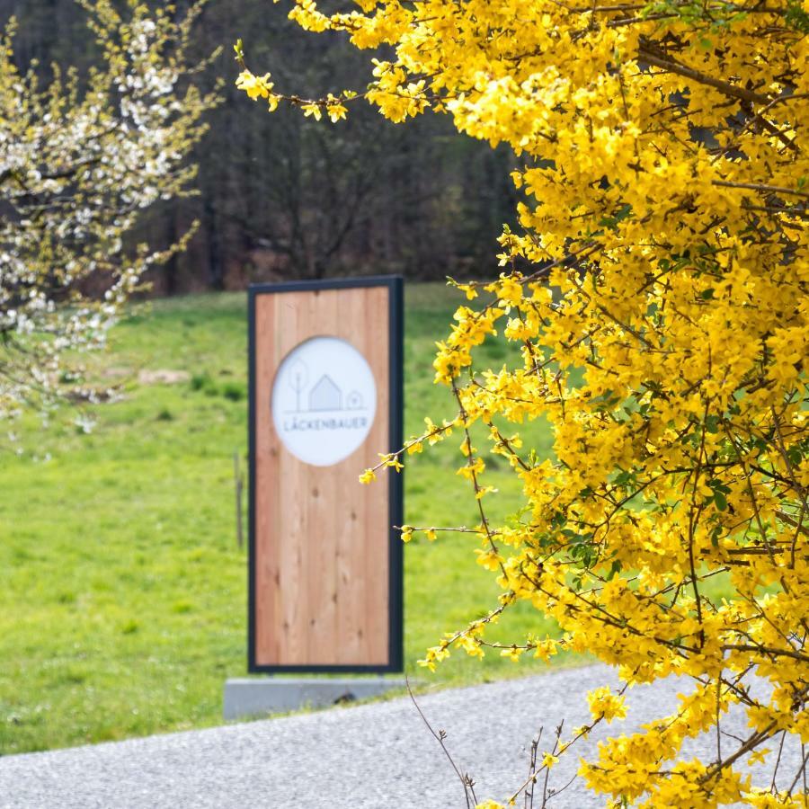 Lackenbauer Apartamento Muggenau Exterior foto